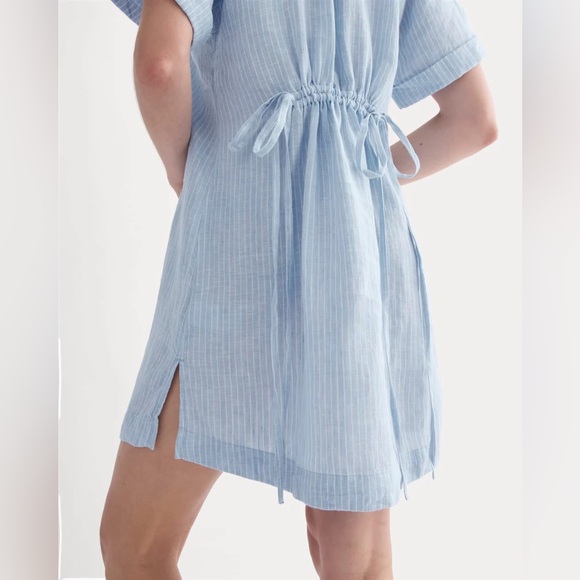 Everlane Light Blue Pinstripe Relaxed Linen-Blend Tunic - Picture 3 of 5